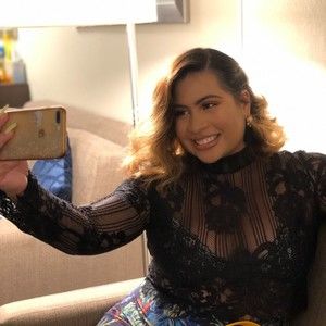 Meet your Posher, Luciana